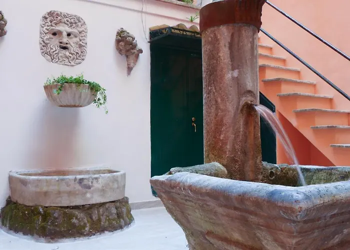 Joivy Trevi Fountain's Relais Appartement *